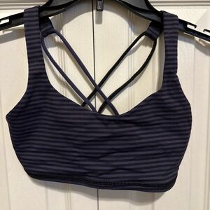 Lululemon sports bra